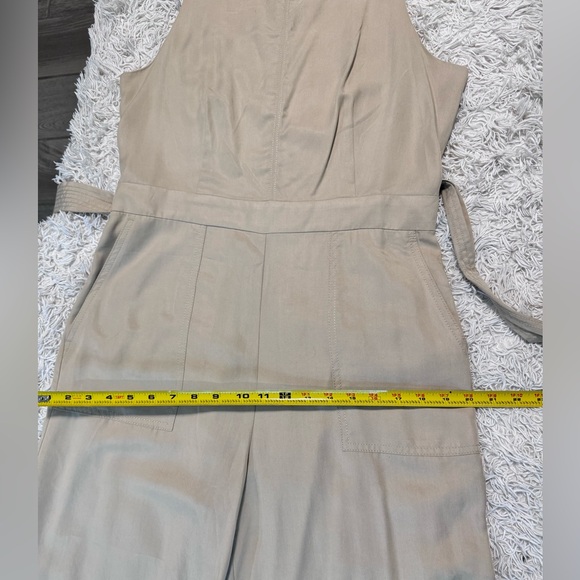 Women- jumpsuit! - Picture 8 of 9